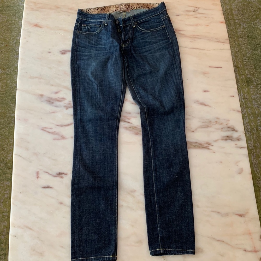Rich and skinny jeans